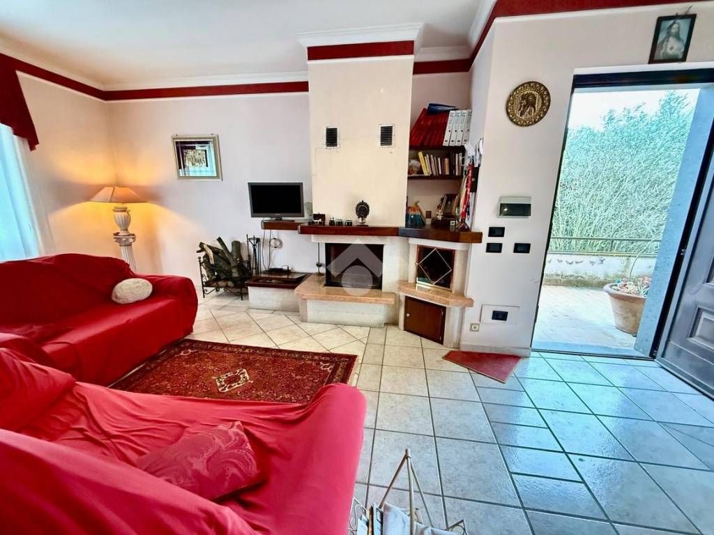Villa a Montefiascone in Via Zepponami - Foto 4