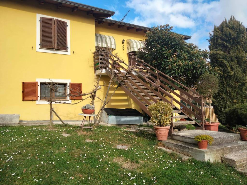 Villa a Nocera umbra in Via Giuseppe Garibaldi - Foto 5
