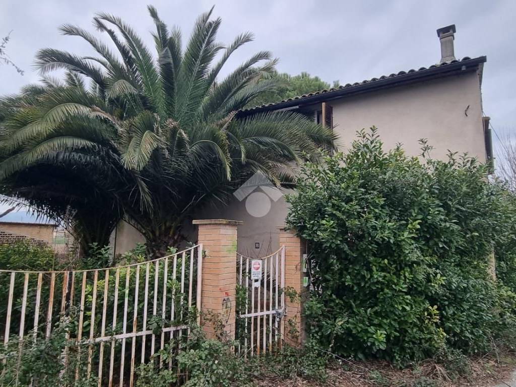 Casa indipendente a Cannara in Via Don Bosco - Foto 4