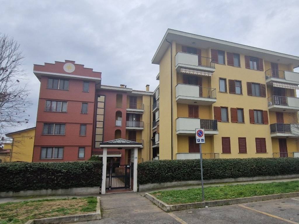 Appartamento a Trecate in Via del Volontariato - Foto 2