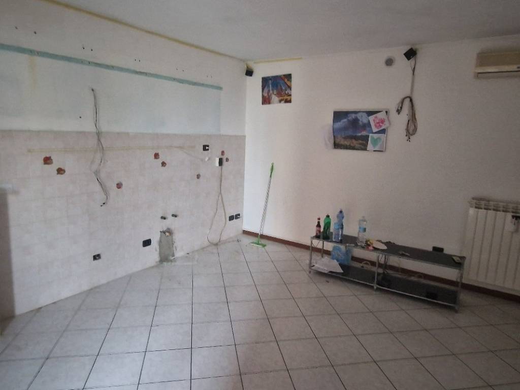 Appartamento a Trecate in Via del Volontariato - Foto 3