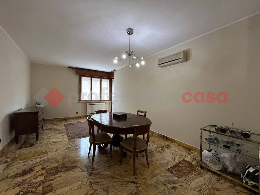 Appartamento a Legnago in Via Piazzetta Giosuè Carducci, 1 - Foto 3