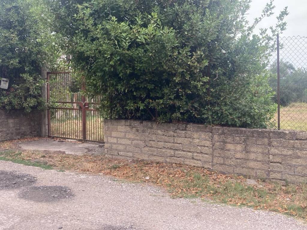 Terreno a Aprilia in Via Gidora, 12 - Foto 4