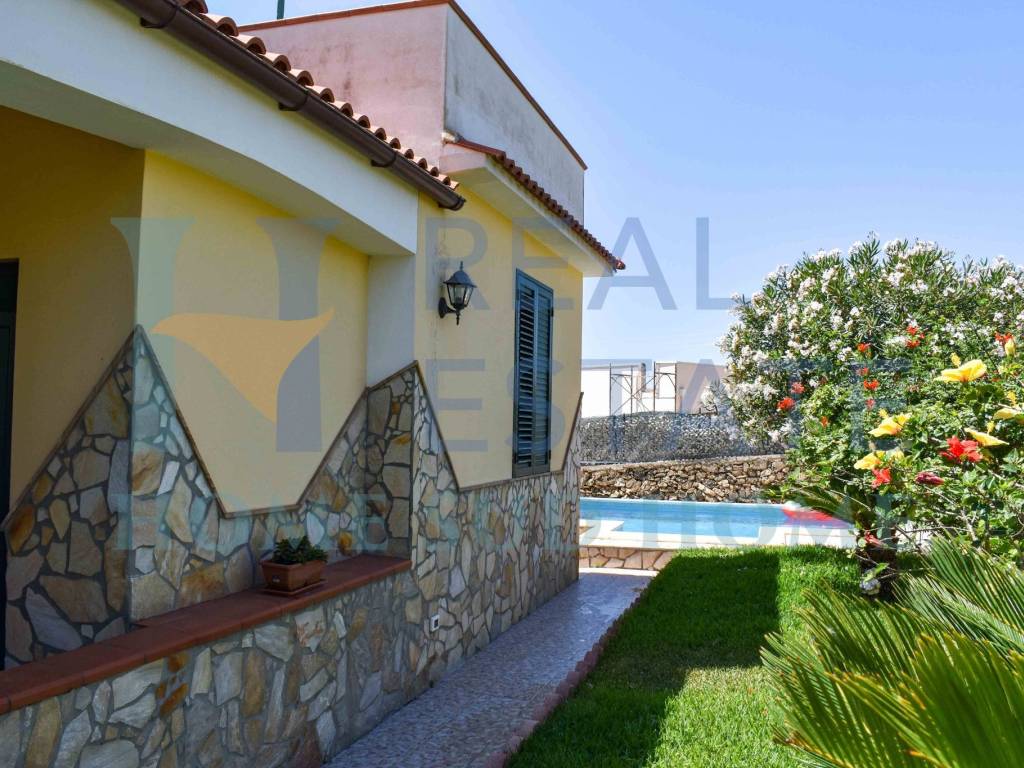 Villa a Noto in Via Tommaso Fazello, 228 - Foto 3