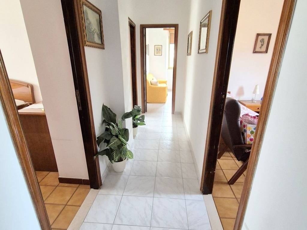 Appartamento a Carbonia in Via 18 Dicembre - Foto 4