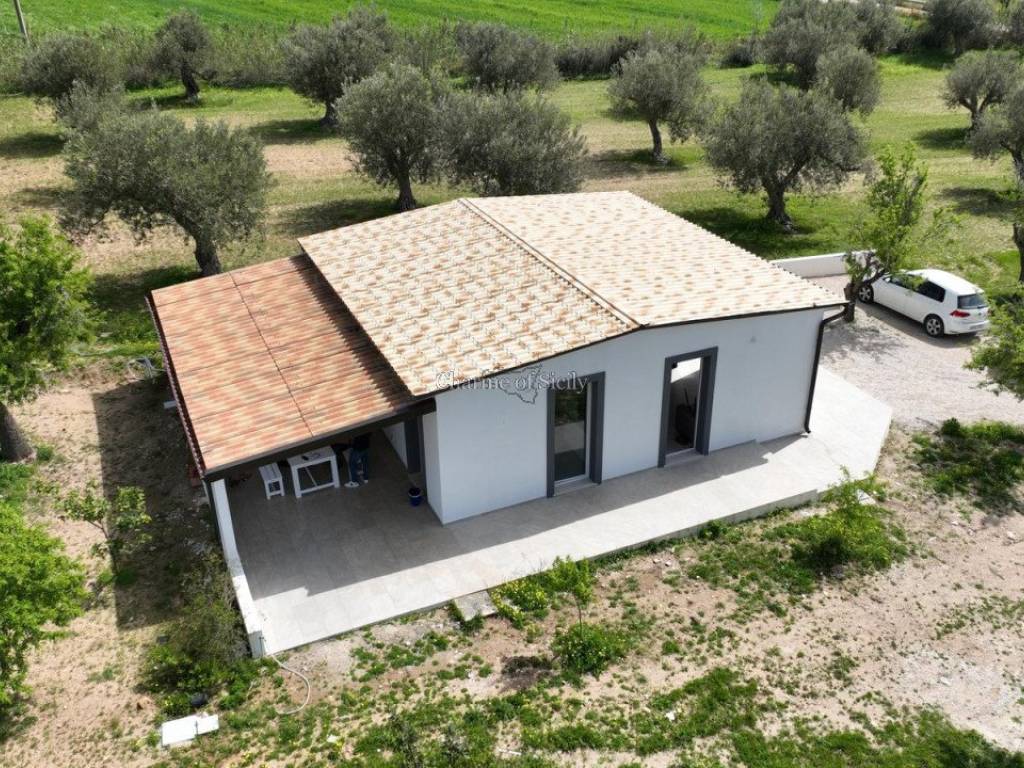 Casa indipendente a Ispica in Via Ucca Marina - Foto 2