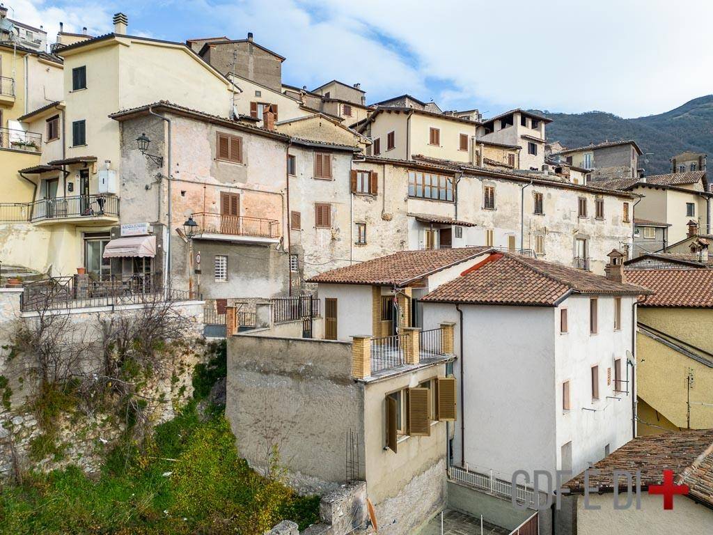 Villa a Poggio bustone in Via Francescana - Foto 2