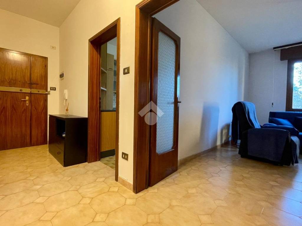 Appartamento a Budrio in Via Giuseppe Massarenti, 15 - Foto 3