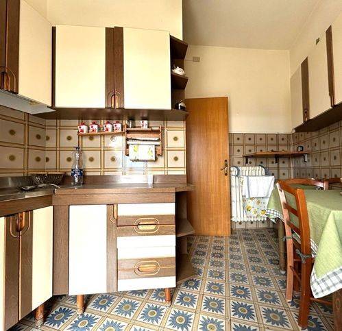 Appartamento a Modica in Corso Principessa Maria Del Belgio - Foto 5