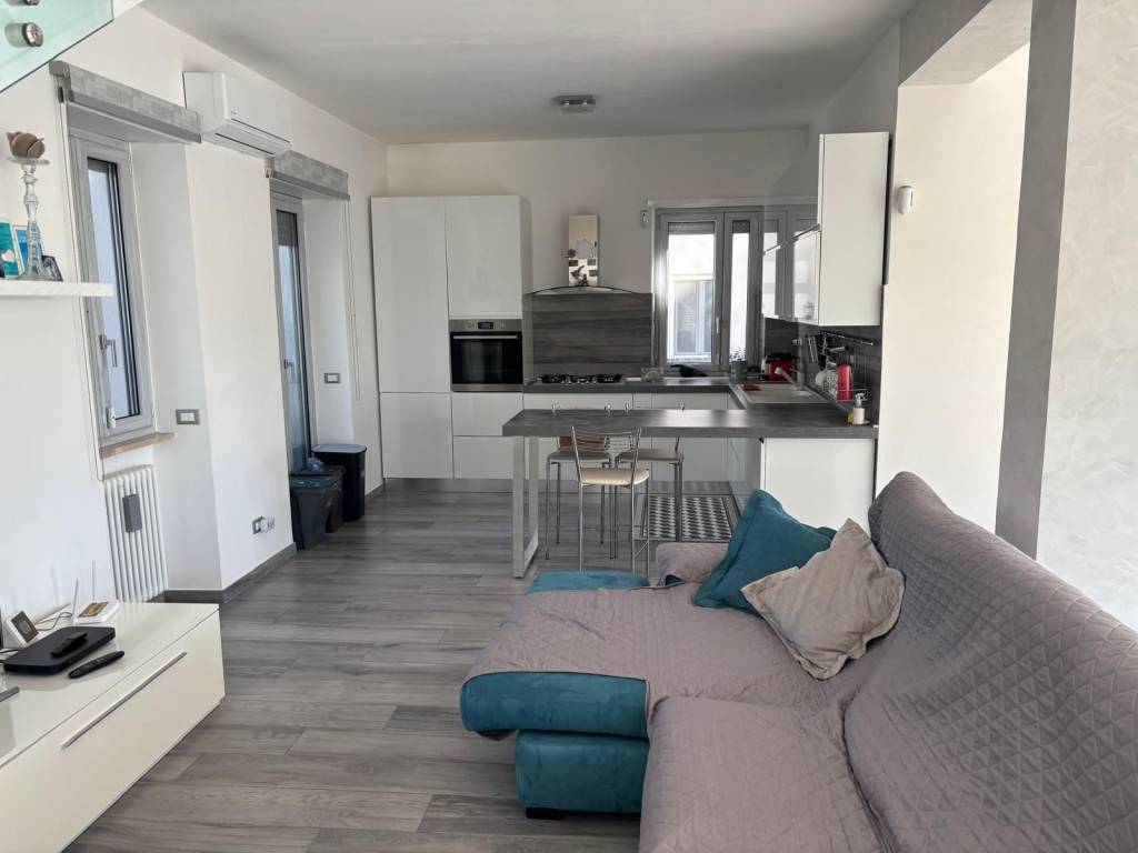 Villa a Terracina in Via Toscana - Foto 3