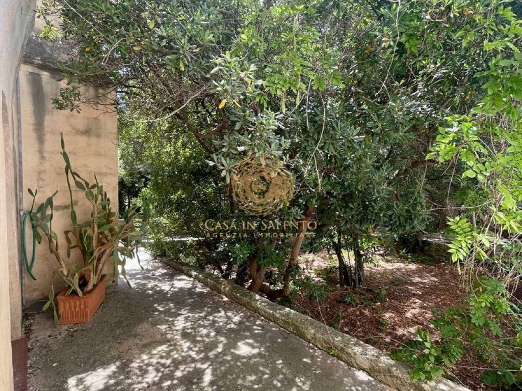 Palazzo / stabile a Ugento in Via Roma - Foto 4