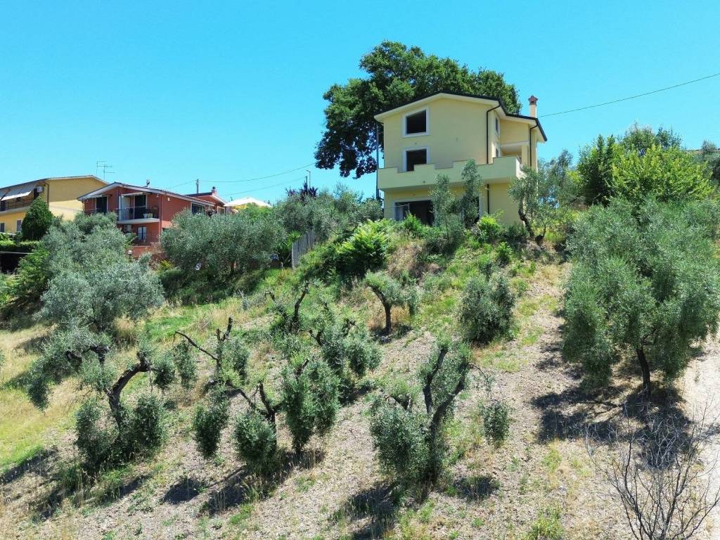 Villa a Fara in sabina in Via Baccelli - Foto 2