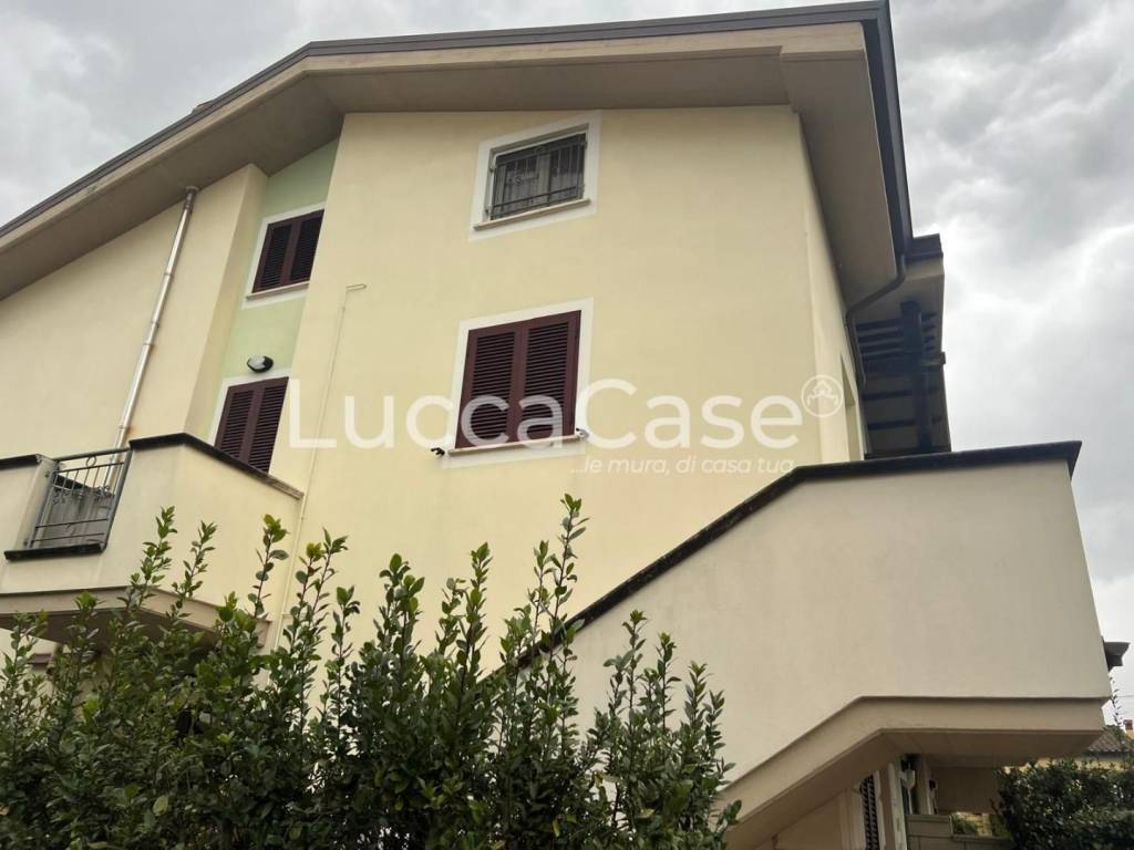 Appartamento a Lucca in Via della Santissima Annunziata, , 38 - Foto 4