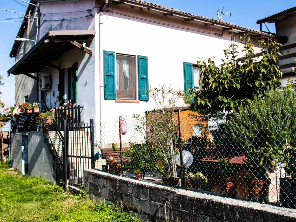 Casa indipendente a Castellarano in Strada Vicinale Le Ville Casale, 25 - Foto 3