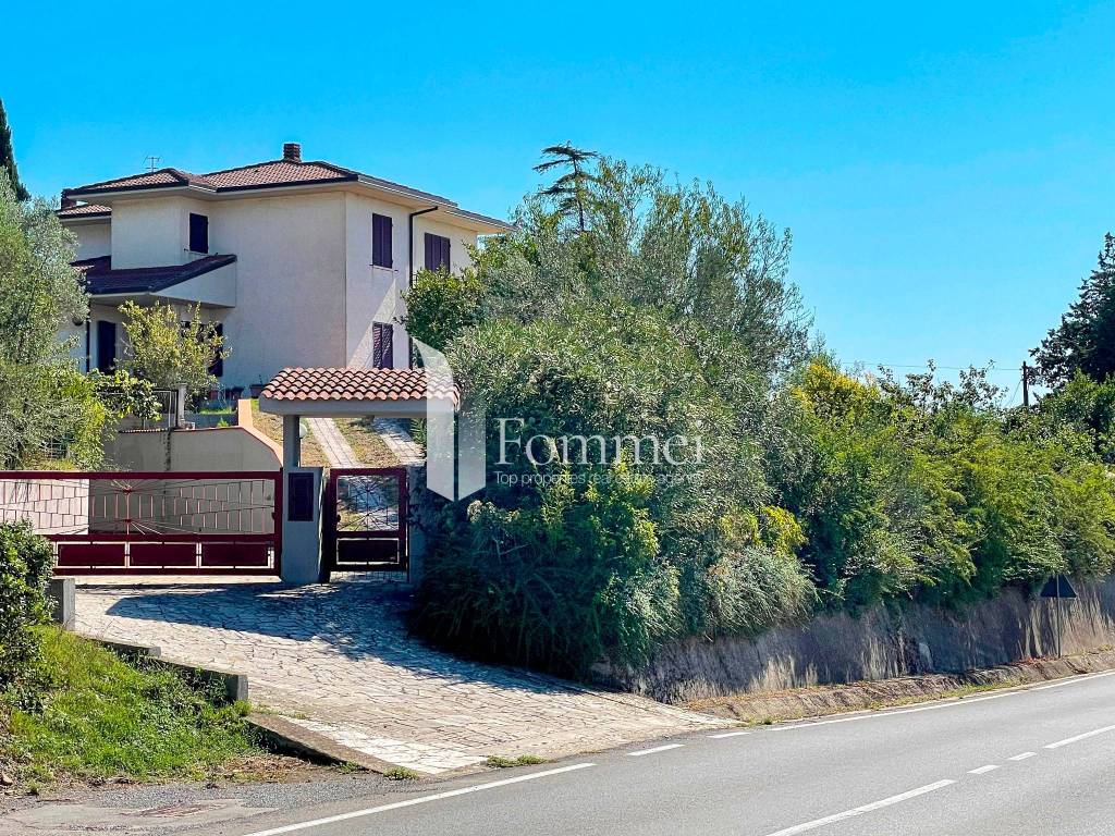 Villa a Campagnatico in Strada Provinciale Campagnatico - Foto 3