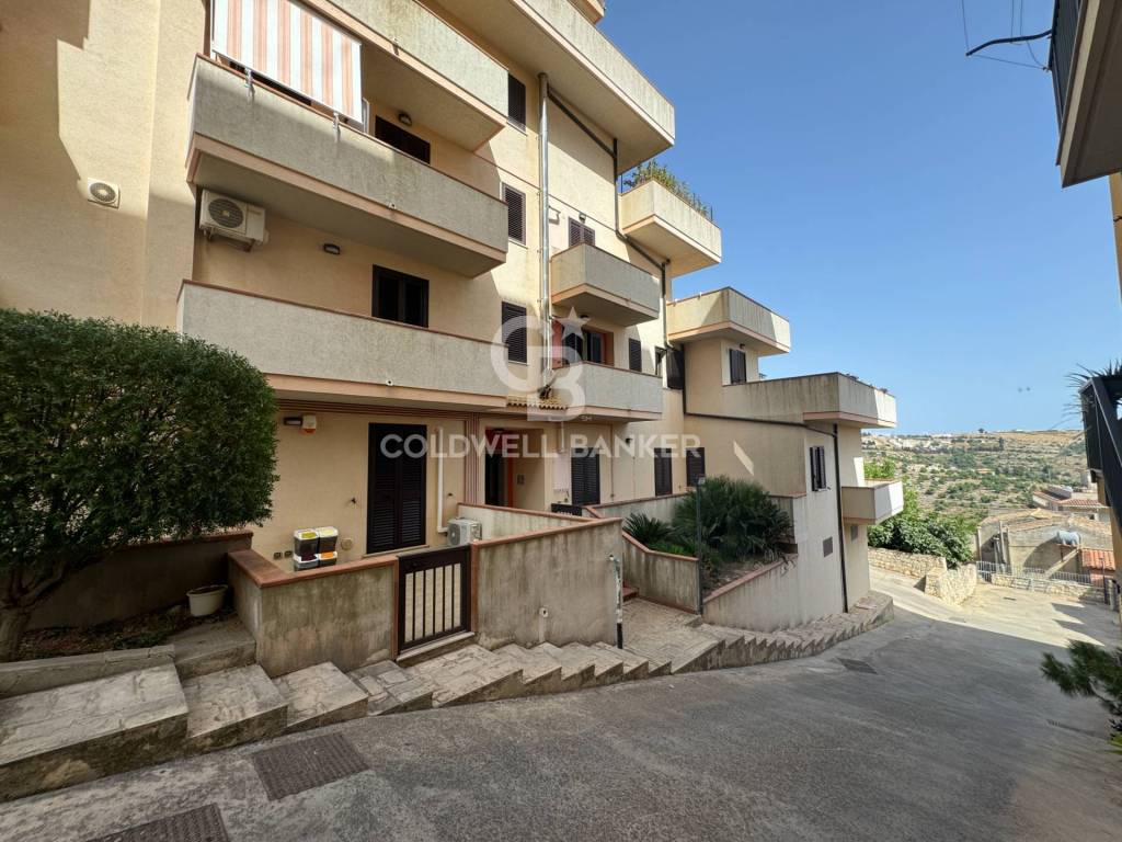 Appartamento a Modica in via roma - Foto 5