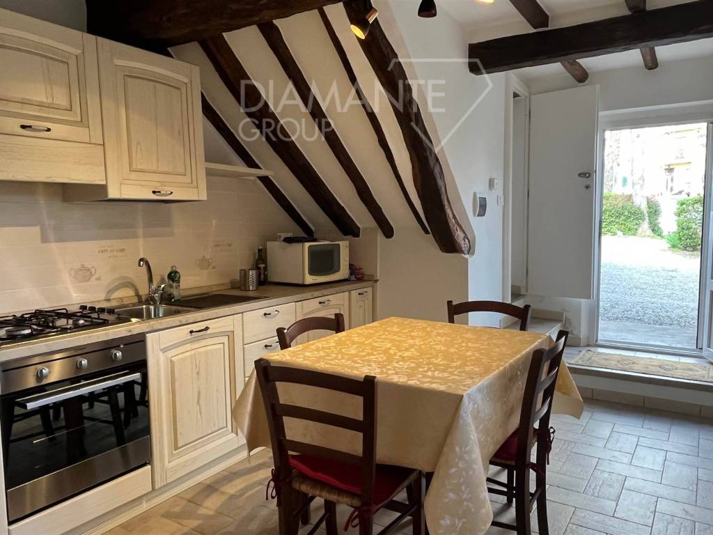 Casa indipendente a Castiglione del lago in sanfatucchio - Foto 5