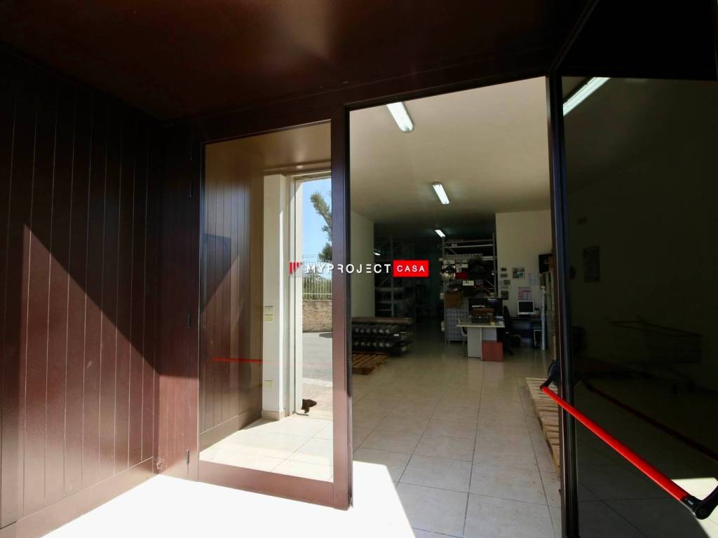 Immobile a Martina franca in Via Giuseppe Chiarelli , 5 - Foto 2