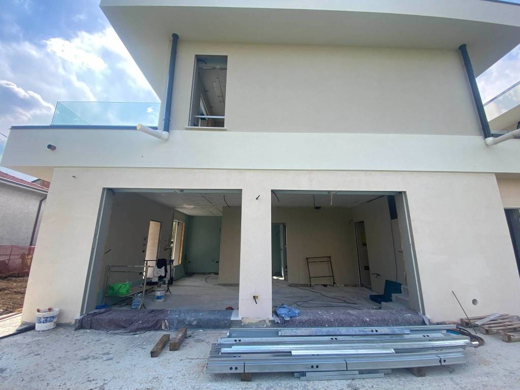 Villa a Samarate in Via Mottarone, 21 - Foto 3