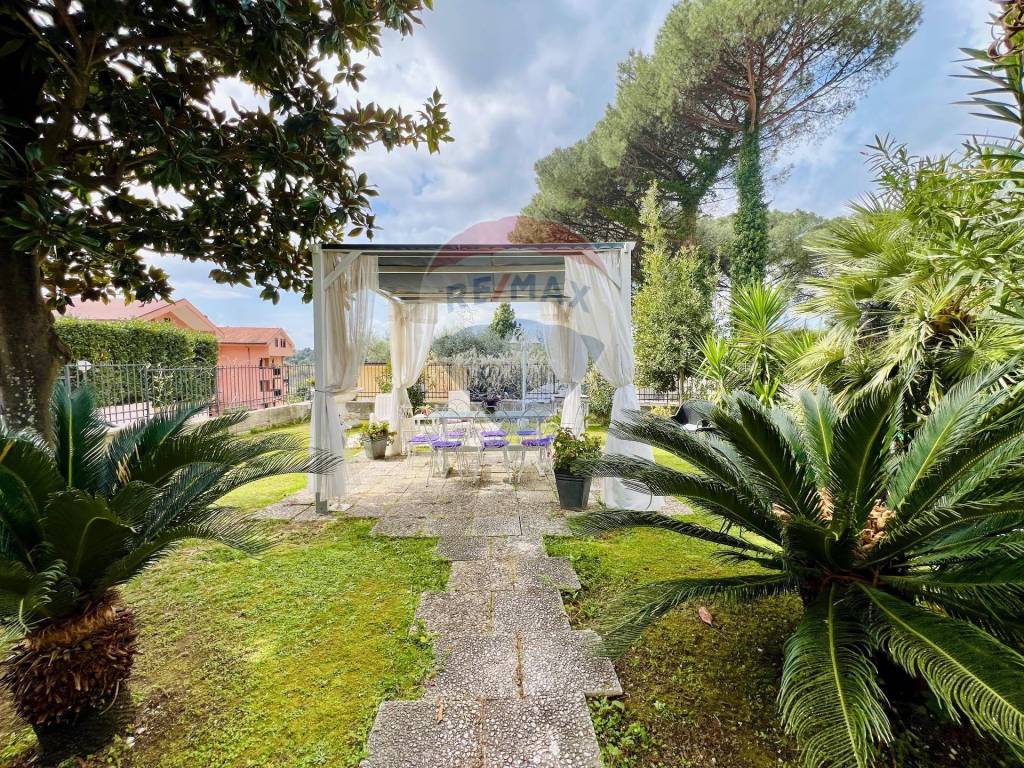 Villa a Caserta in Via Di Vigna Brigida, 13 - Foto 5
