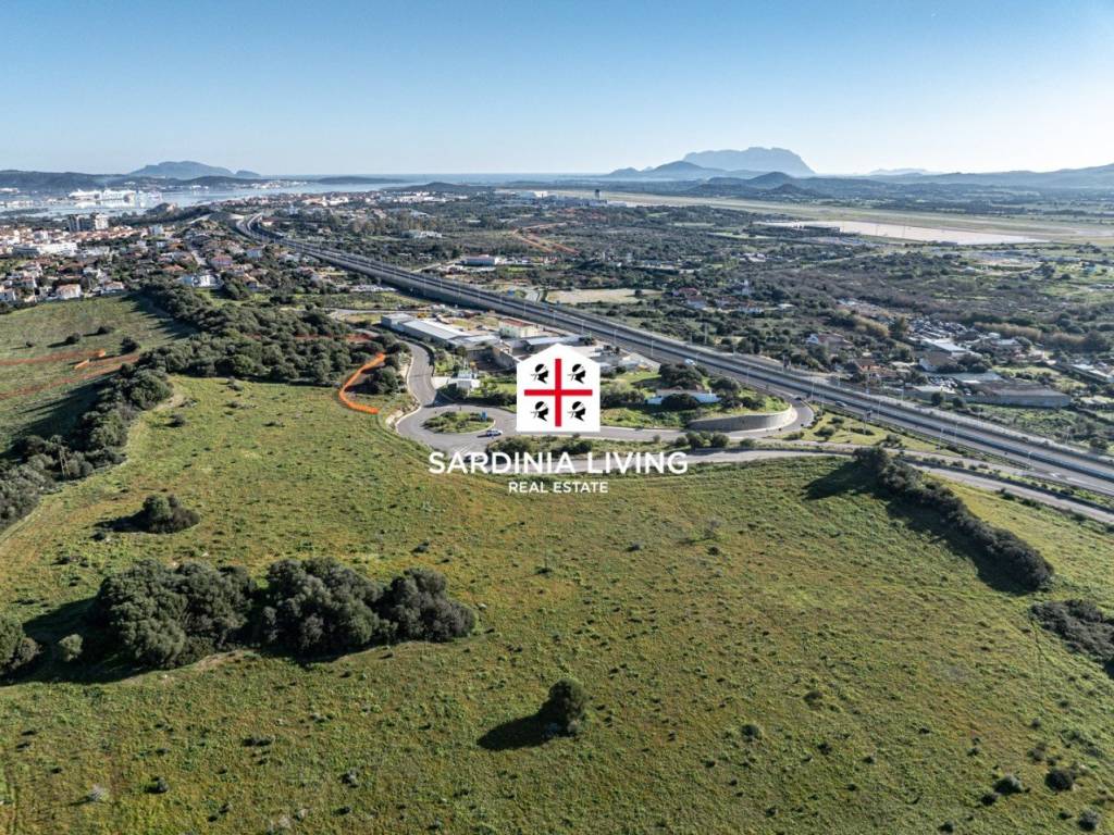Terreno a Olbia in Strada Statale 729 Sassari Olbia - Foto 3