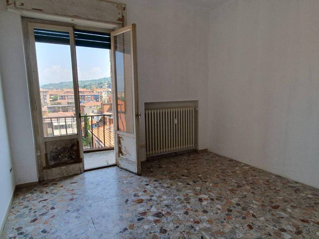 Appartamento a Verona in Via Aspromonte, 15 - Foto 2