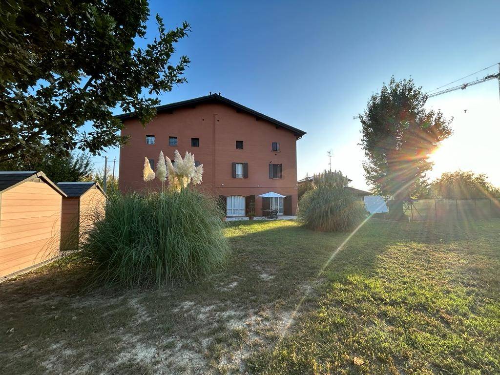 Appartamento a Modena in Via Nuova Estense - Foto 4