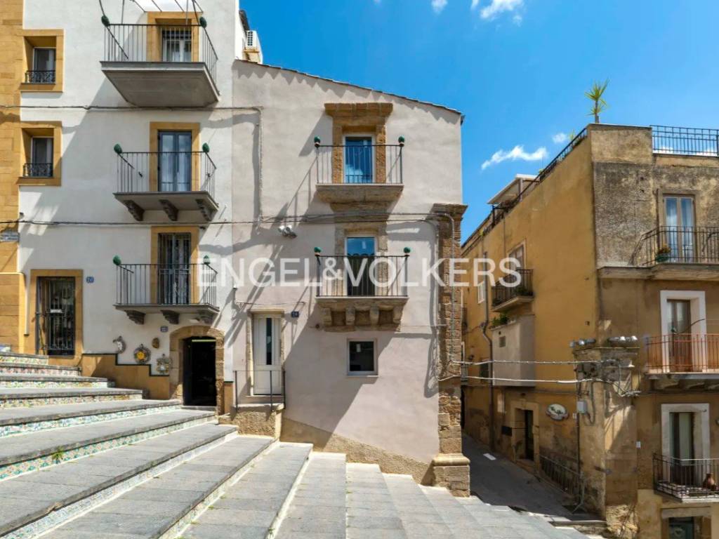 Appartamento a Caltagirone in Scala Santa Maria del Monte - Foto 3