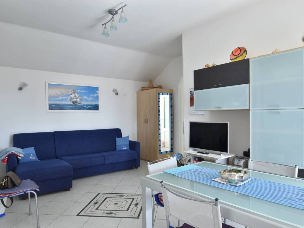 Appartamento a Loano in Via Ruggero Leoncavallo - Foto 5