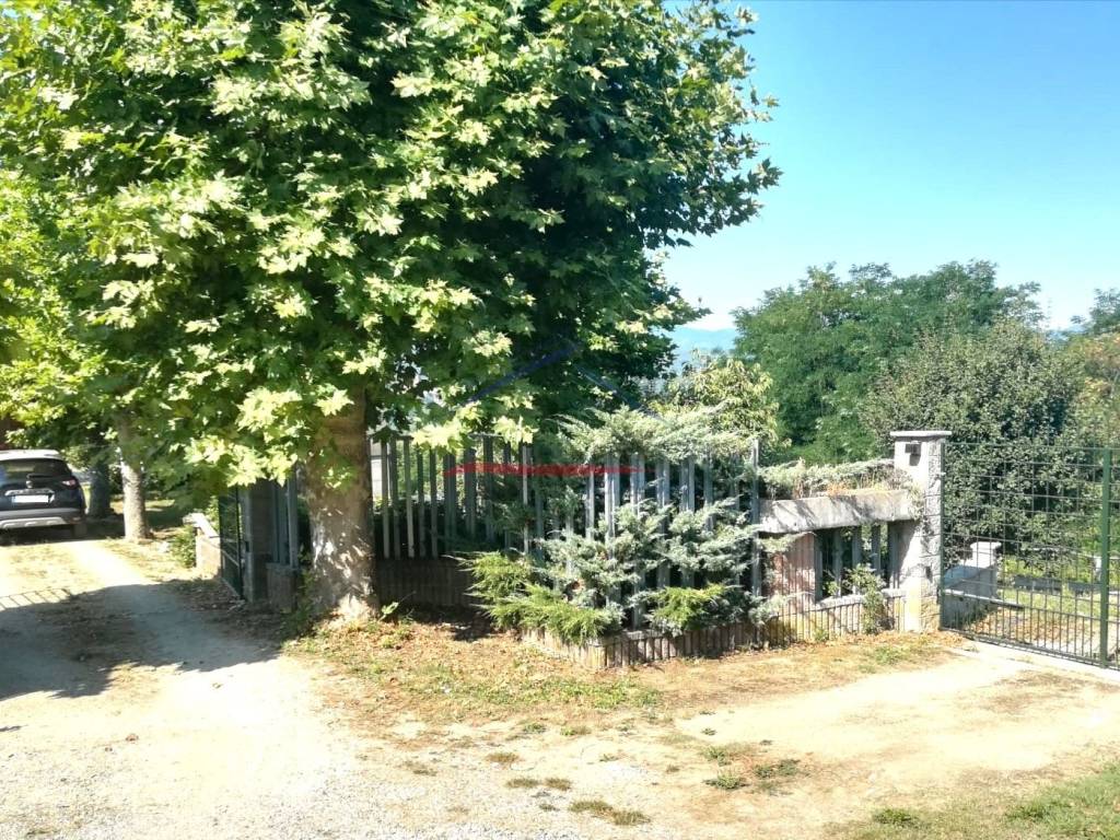 Villa a Poppi in Via Roma - Foto 4