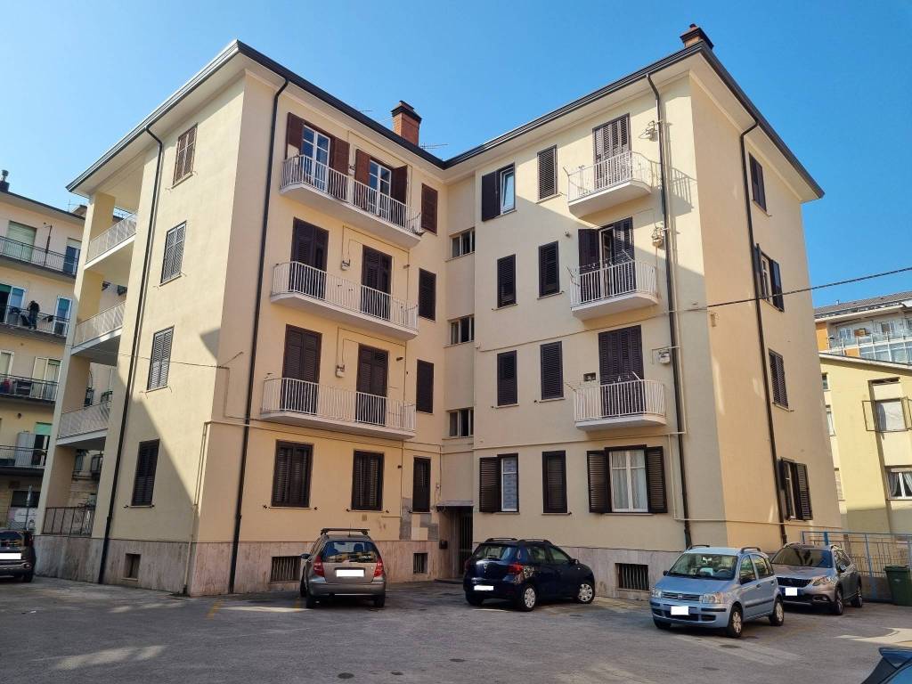 Appartamento a Avellino in Via Michele Pironti - Foto 3