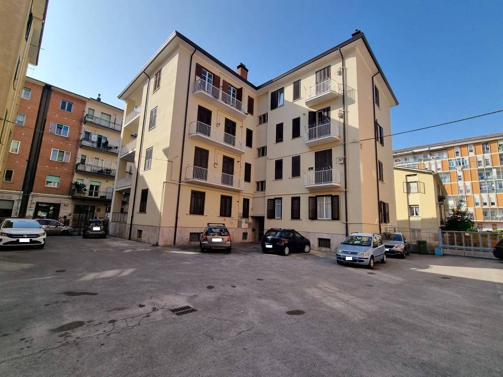 Appartamento a Avellino in Via Michele Pironti - Foto 4
