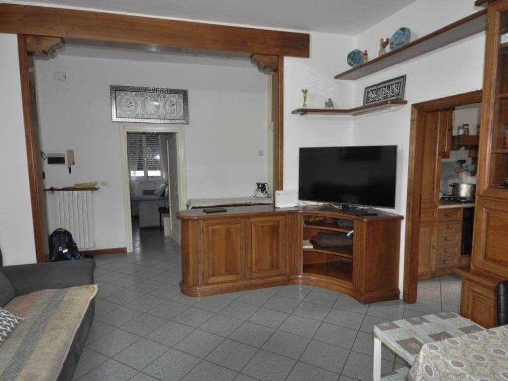 Appartamento a Montevarchi - Foto 2