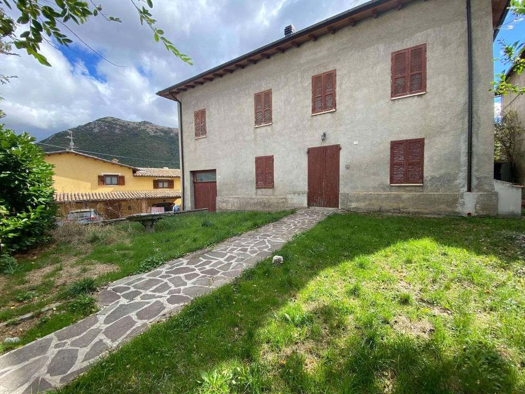 Casa indipendente a Leonessa in San Paolo - Foto 2