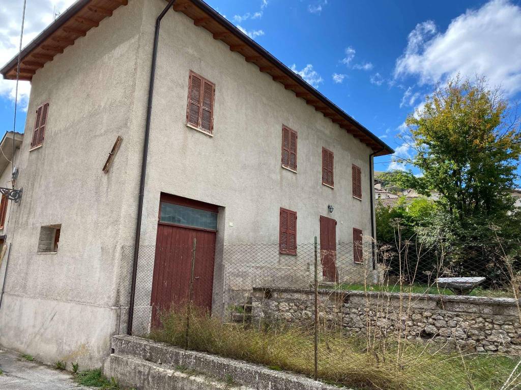 Casa indipendente a Leonessa in San Paolo - Foto 4
