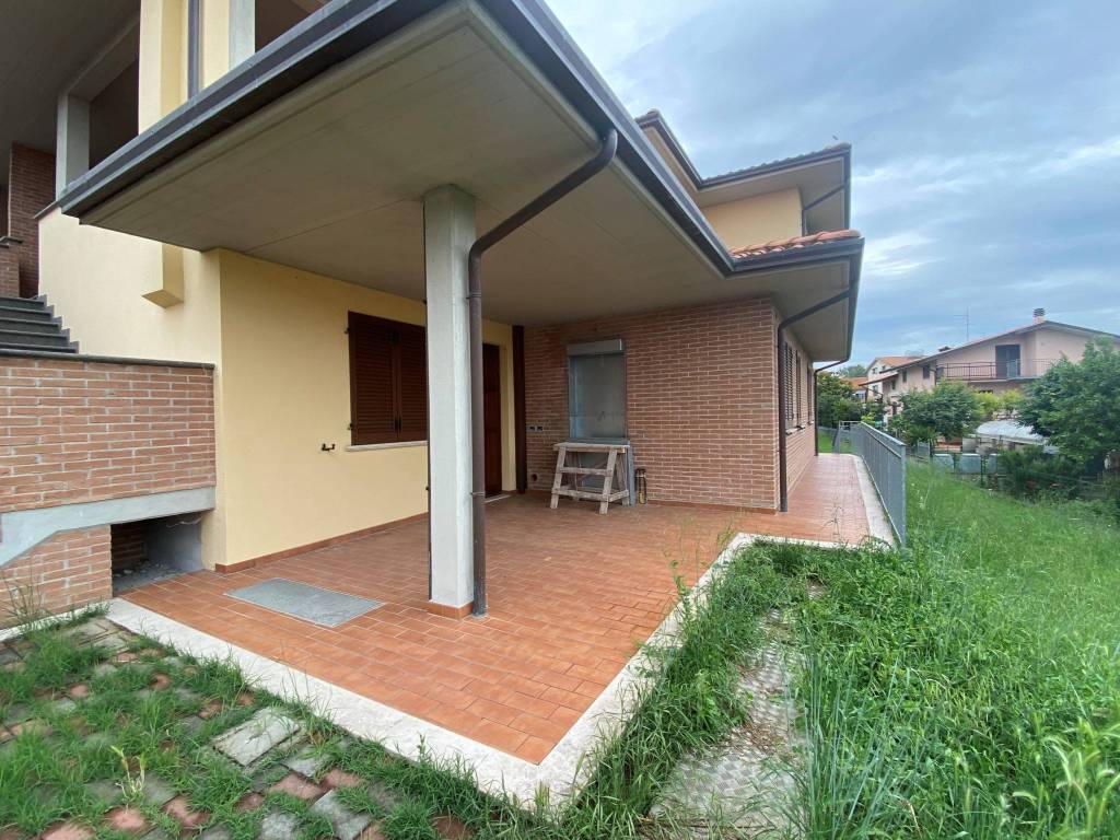 Appartamento a Castiglione del lago in Piazza Aereonautica - Foto 3