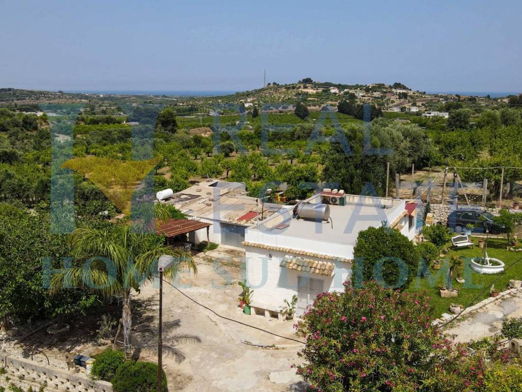 Villa a Noto in Via Tommaso Fazello, 228 - Foto 2