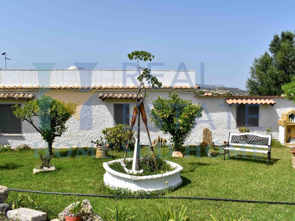 Villa a Noto in Via Tommaso Fazello, 228 - Foto 3