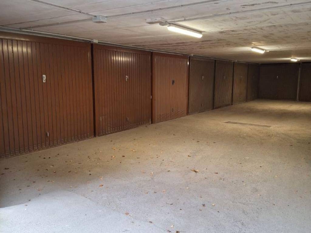 Box / garage a Borno in Via Milano, 5 - Foto 5