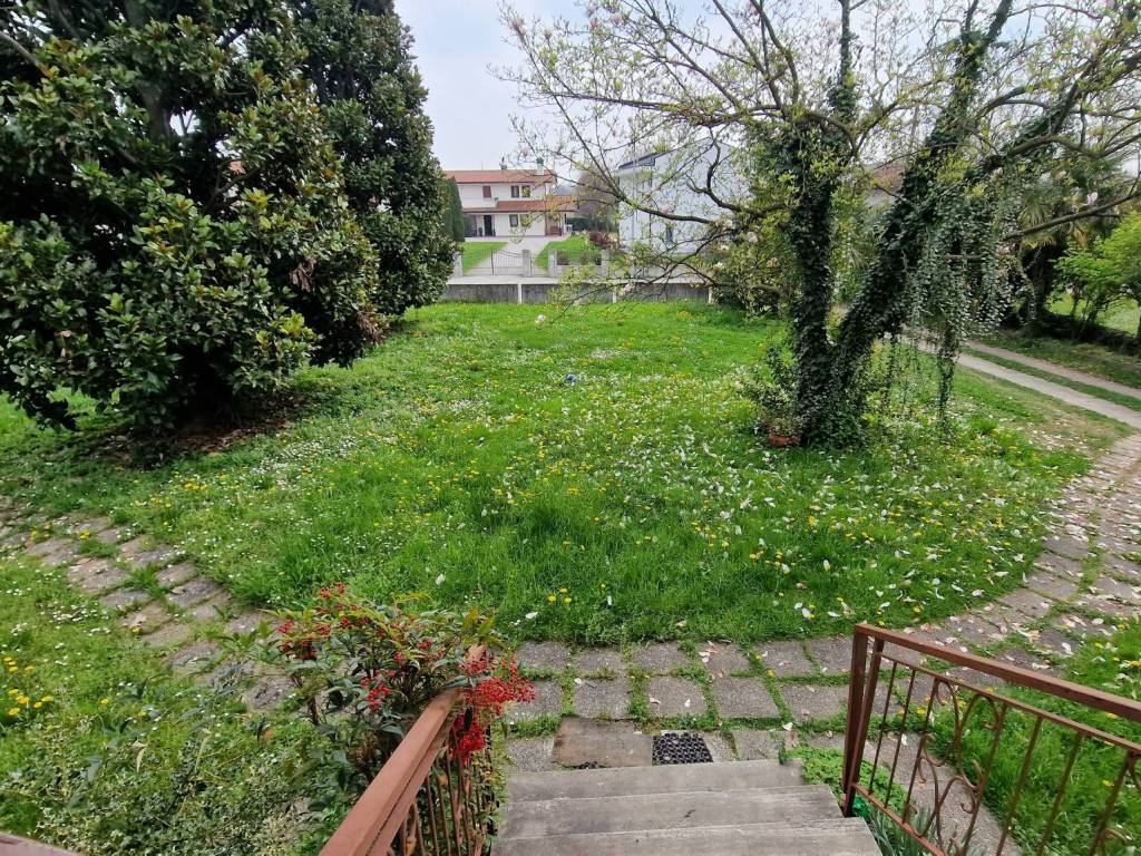 Villa a Sacile in Via Topaligo - Foto 5