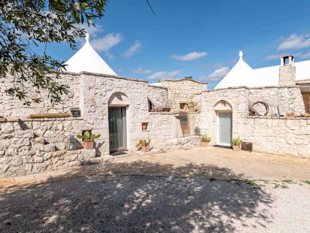 Rustico / casale a San michele salentino in Contrada Augelluzzi s.n.c - Foto 4