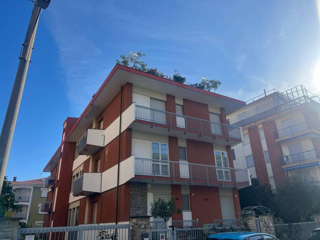 Appartamento a Diano marina in Via degli Oleandri, 3 - Foto 2