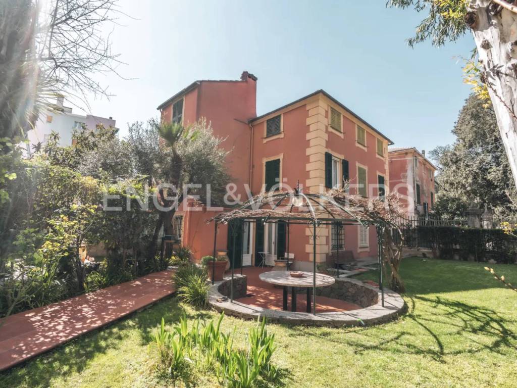 Appartamento a Albissola marina in Via Salomoni, 90 - Foto 2