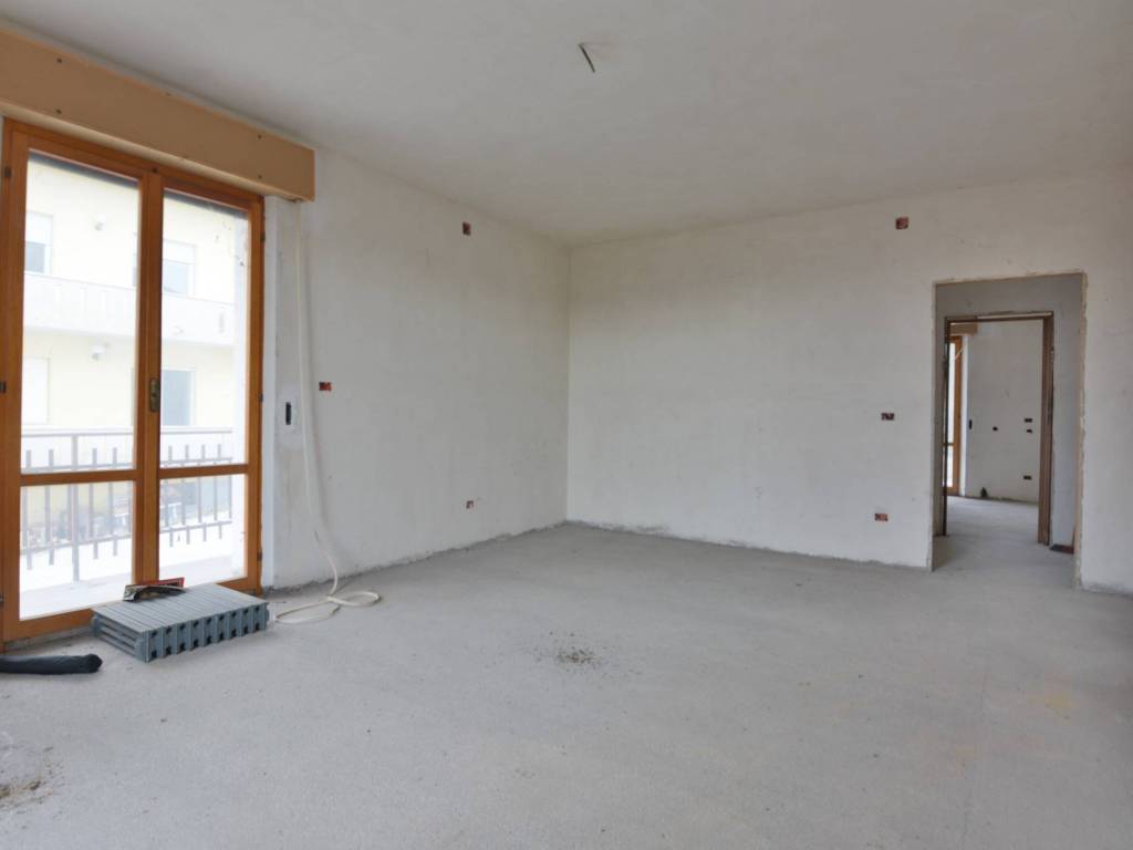 Appartamento a Montecassiano in Via 1 Maggio, 1 - Foto 2