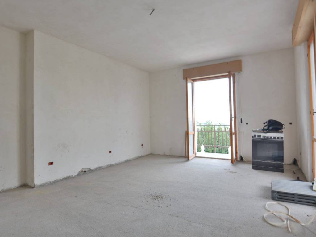 Appartamento a Montecassiano in Via 1 Maggio, 1 - Foto 3