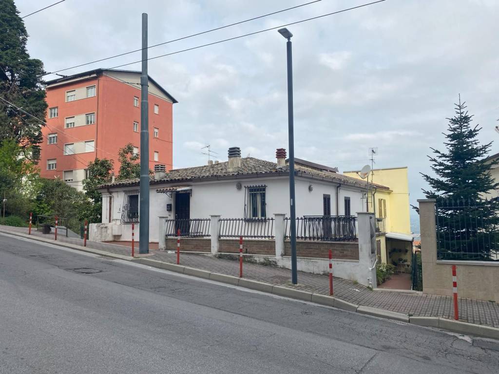 Appartamento a Chieti in Via Madonna degli Angeli, 159 - Foto 5