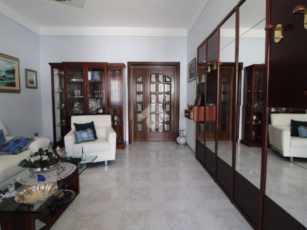 Casa indipendente a Brindisi in Via Stazione, 86 - Foto 4