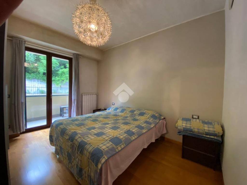 Appartamento a Avellino in VIA CIRCUMVALLAZIONE - Foto 5