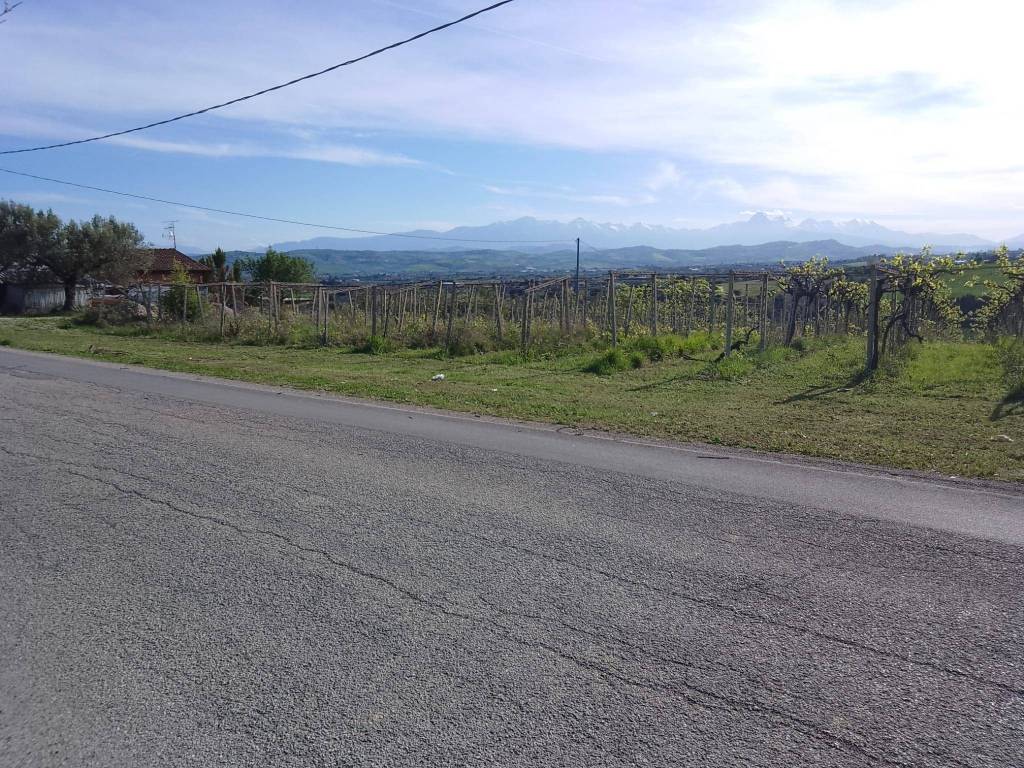 Terreno a Giulianova in Via Colle d'Oro - Foto 3
