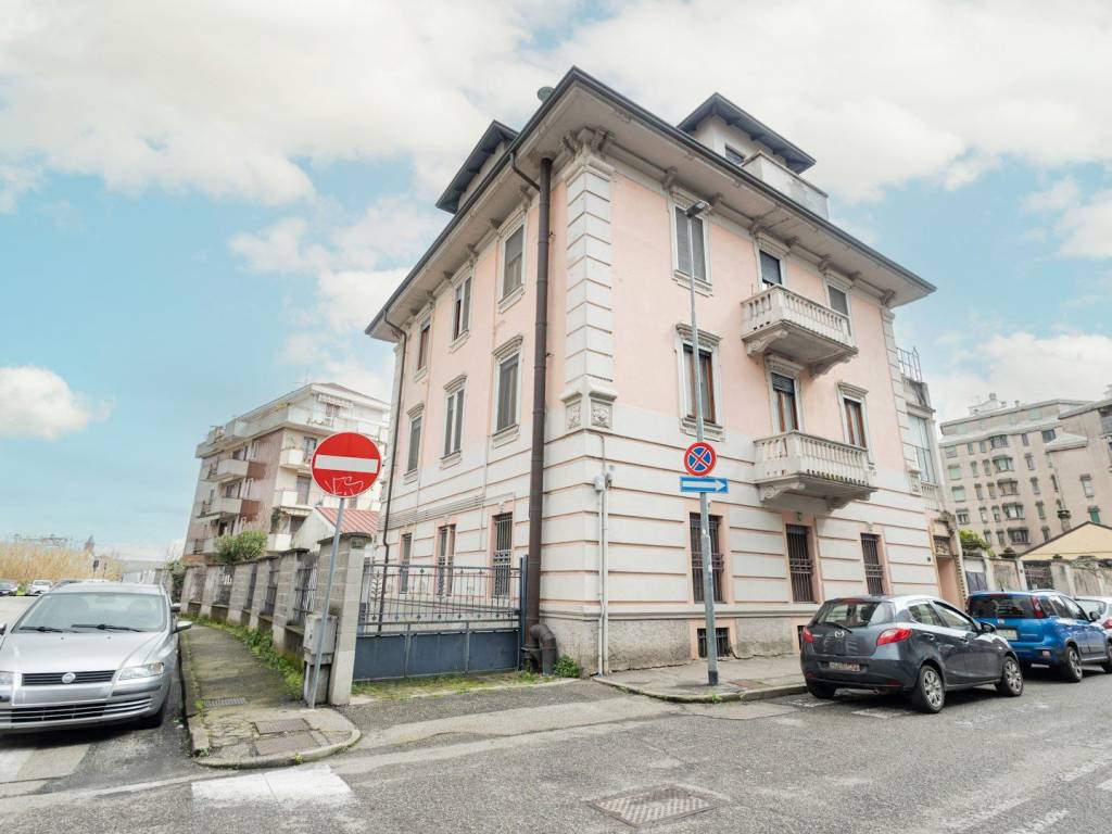 Villa a Novara in Via San Bernardino da Siena, 13 - Foto 2